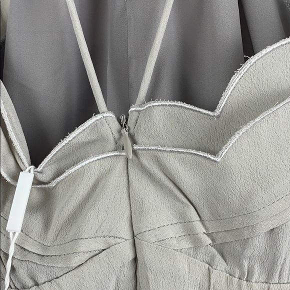 ELLIATT Elation Ruffle Dress - Picture 7 of 9